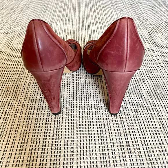 Cole Haan burgundy peep toe suede/patent pumps - Picture 2 of 6